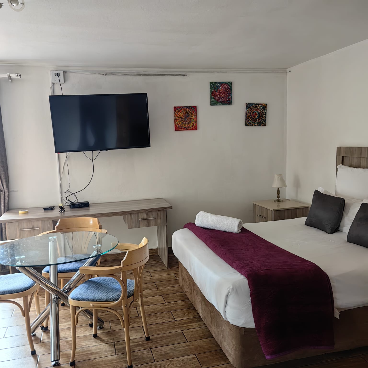  long term

50 galena offers comfortably fu  in roodepoort