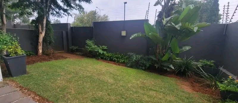 R 16 000 2 bedroom apartment
available: now  in Morningside
