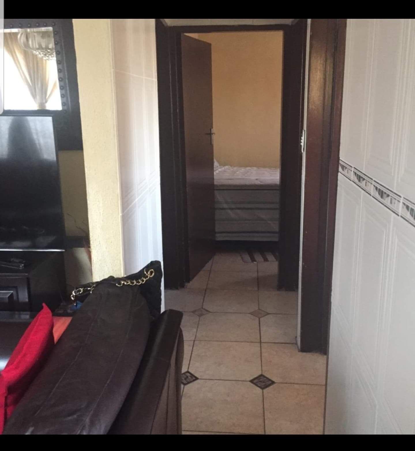 2 bedroom and 1 bathroom house (tollgate car   in Allandale