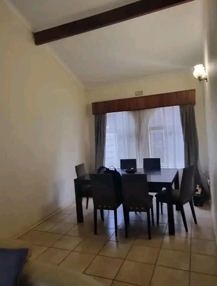 *new rental 🛑
*available immediately ‼�  in Birch Acres