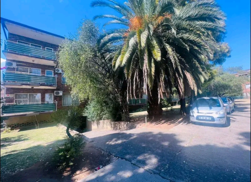2 bedroom flat🏡available for rental in ce2  in Vanderbijlpark