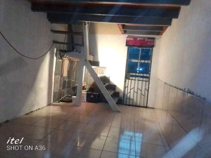 2 room double storey available for rental imm  in Alexandra
