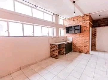 Let’s find you a modern apartment and aroun  in Hillbrow