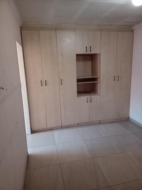 3 bedrooms house with a fitted kitchenette, f  in Birch Acres