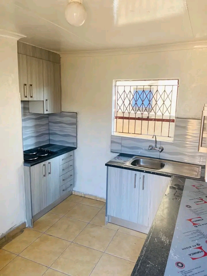1 bedroom unit with separate kitchen and bath  in Birch Acres