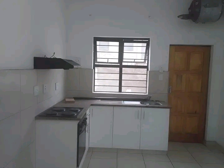 Flats to rent in joburg cbd for employees and  in Johannesburg
