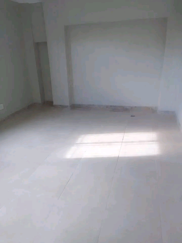 Garage available emfihlweni close to masiqhak  in Tembisa