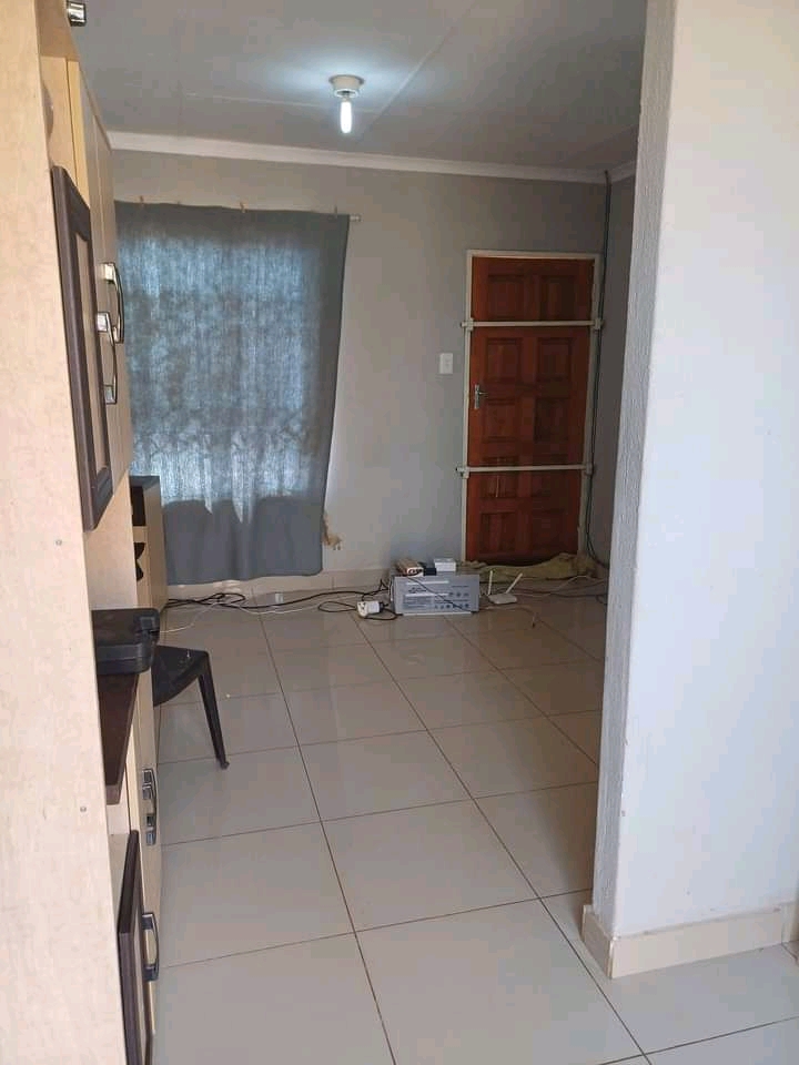 
2 bedroom house available immediately for r  in Protea Glen