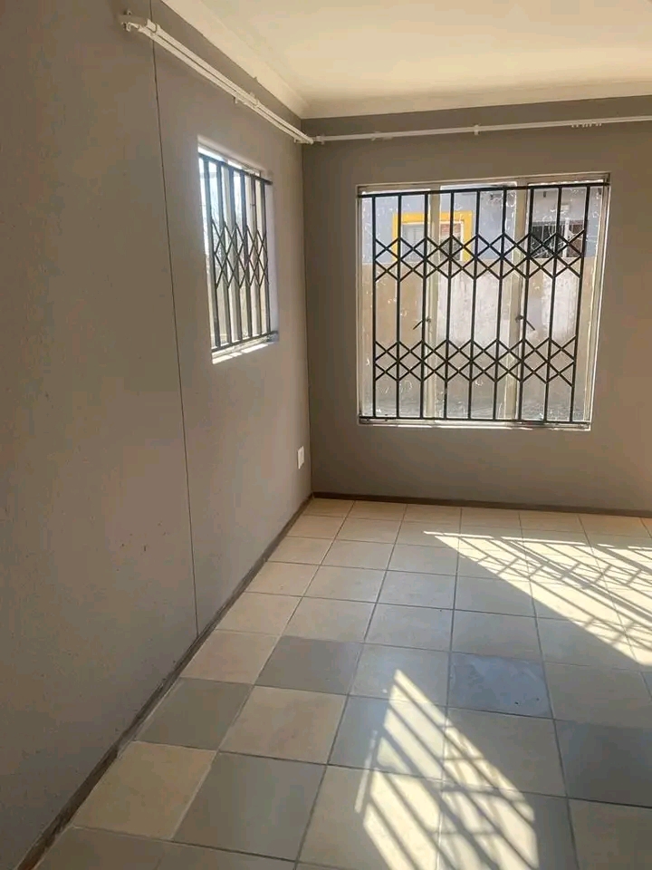 2 bedroom house available at ext 27.pre paid   in Protea Glen