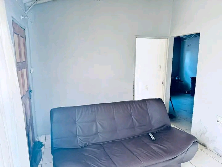 3500 2 bedroom house to rent immediately
no   in Zondi