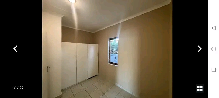 Cottage, randburg 
2.5bedroom 1bath 2carpot   in Ferndale