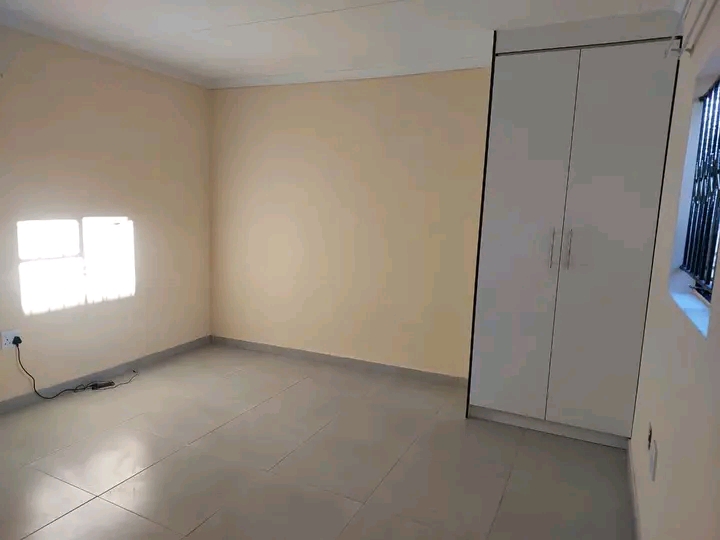 A bachelor-pad/room for rental at lotus garde  in Pretoria