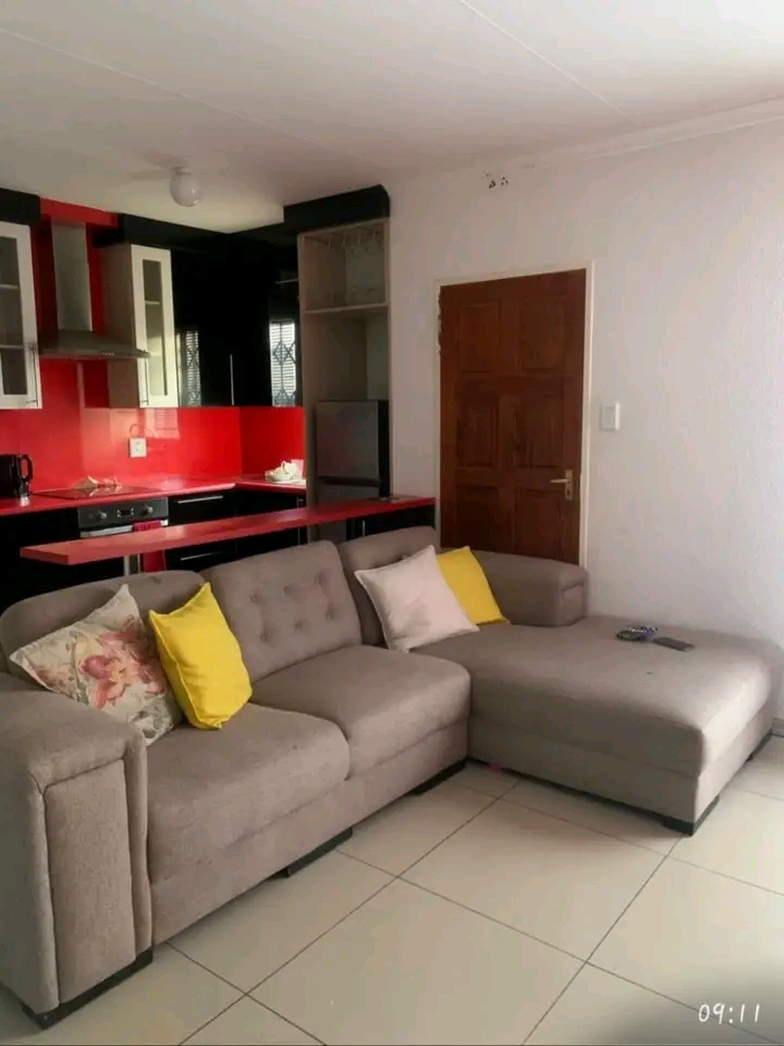 This beautiful house is empty & available to   in Boksburg