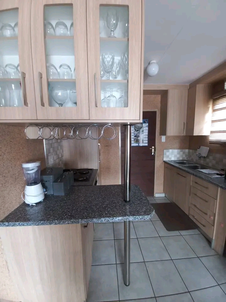 Lovey family house 🏠 ❤️  house to let   in Sky City