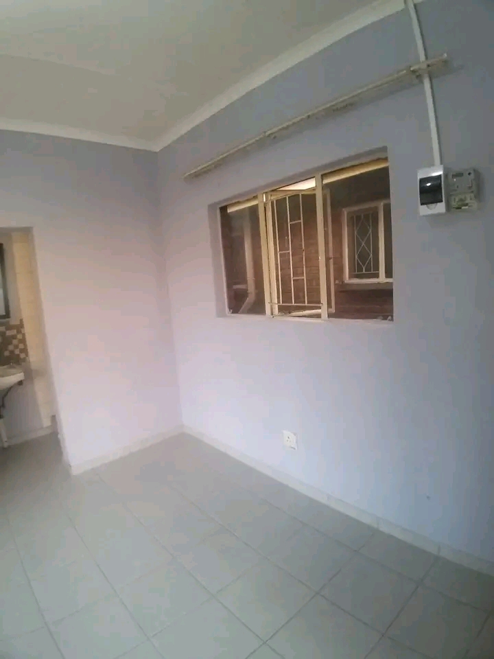 *new rentals ‼️
*available immediately �  in Birchleigh North
