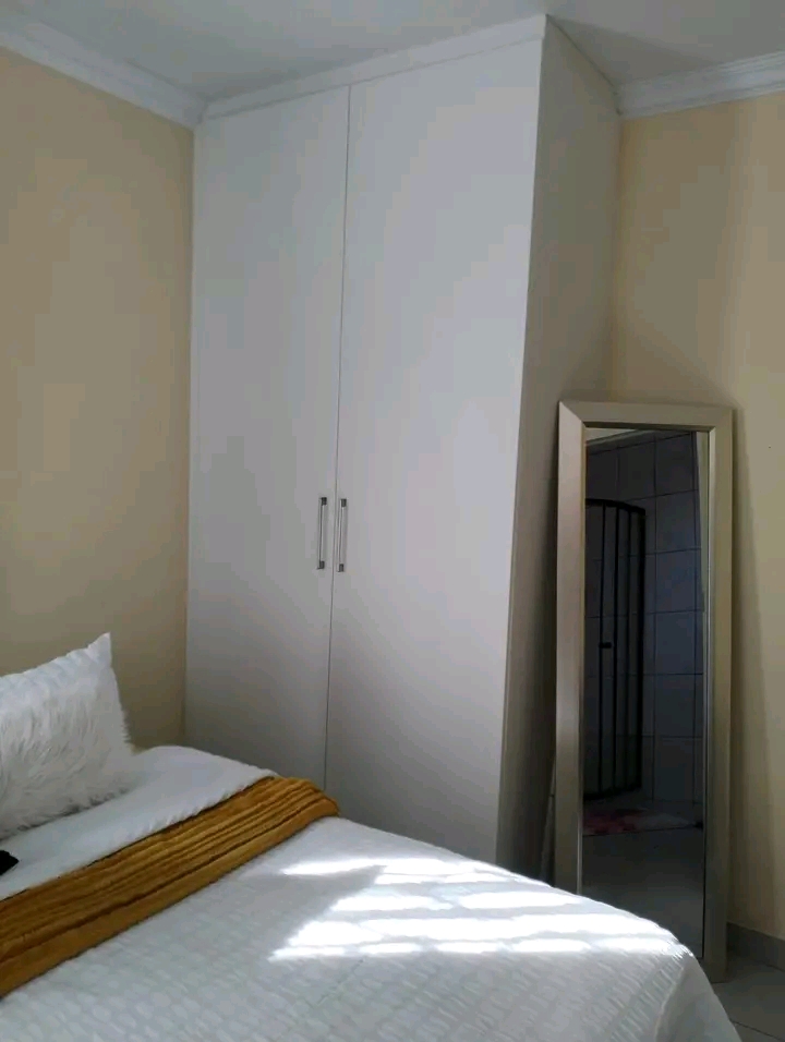 Cottage available extension 0 rental 3500 inc  in Cosmo City