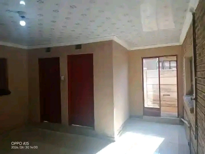 Room is available r1400 it includes electrici  in Rockville