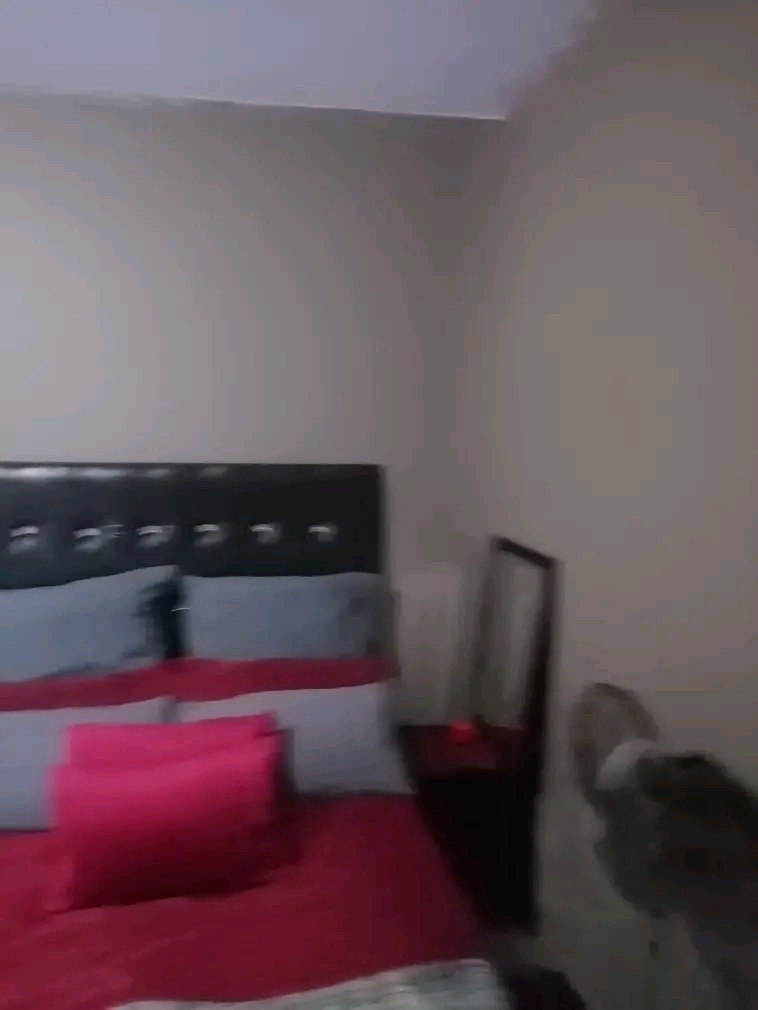 Cottage available in extension 8 from 1 march  in Cosmo City