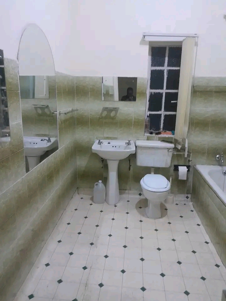Room to rent for 1 to 2  people at 26 galway   in Delville