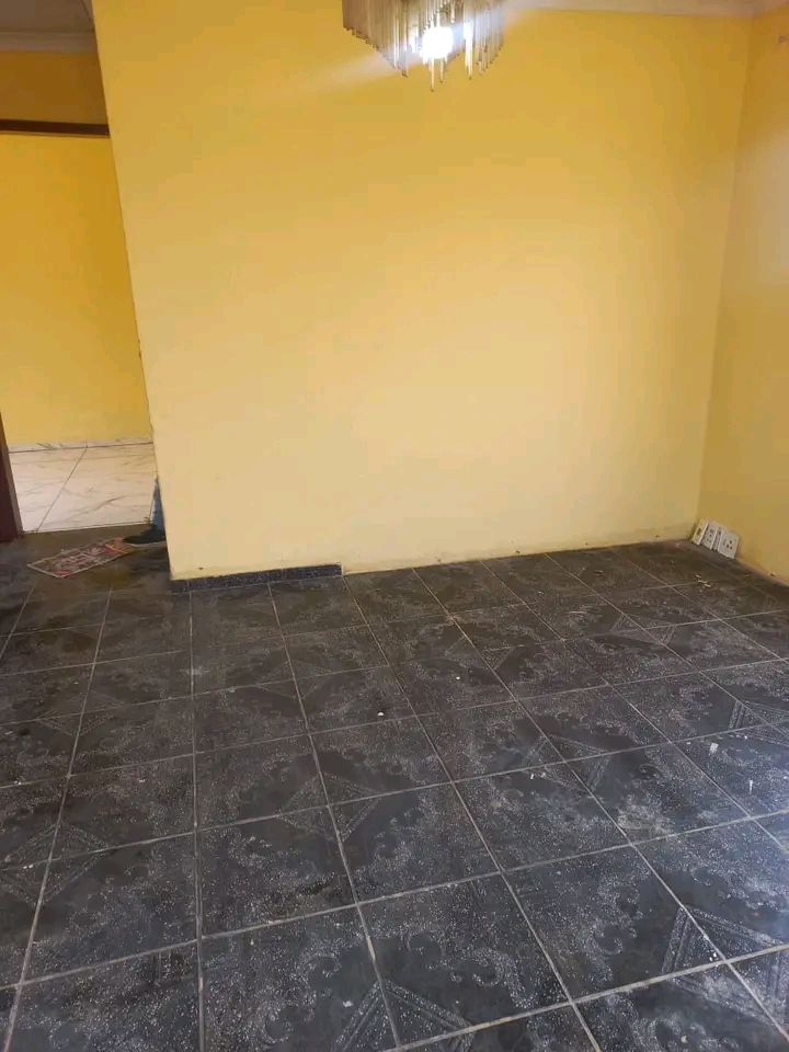 House available to rent in vos 25

•2 bed  in Vosloorus