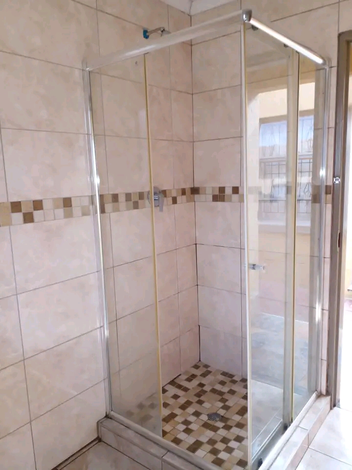 Room available for rental in extension 25 for  in Vosloorus