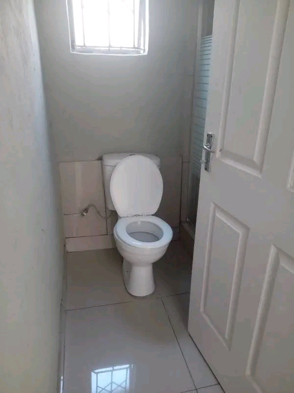 Ext 5 📌 
near cell c 
one bedroom cottag  in Ebony Park
