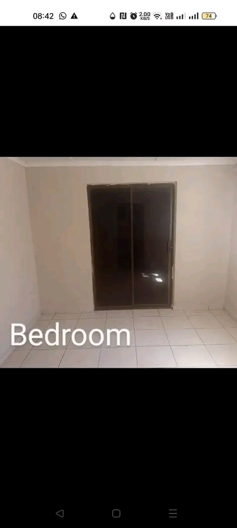 2 room available in dk zone 2 rent 3500... de  in Diepkloof