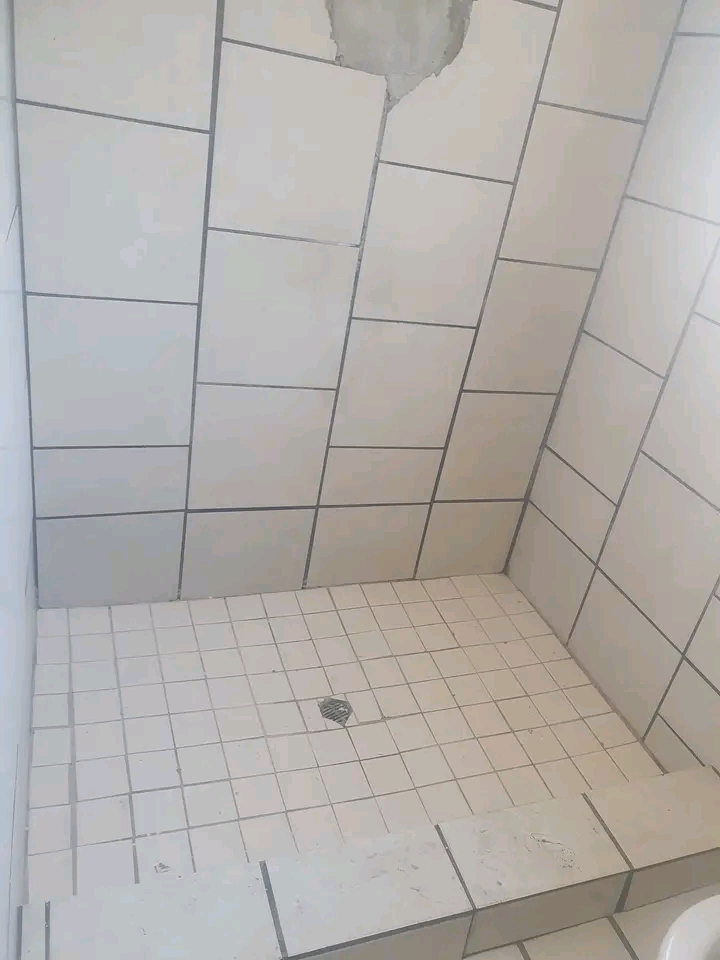 2 bedroom cottage available immediately at ex  in Ebony Park