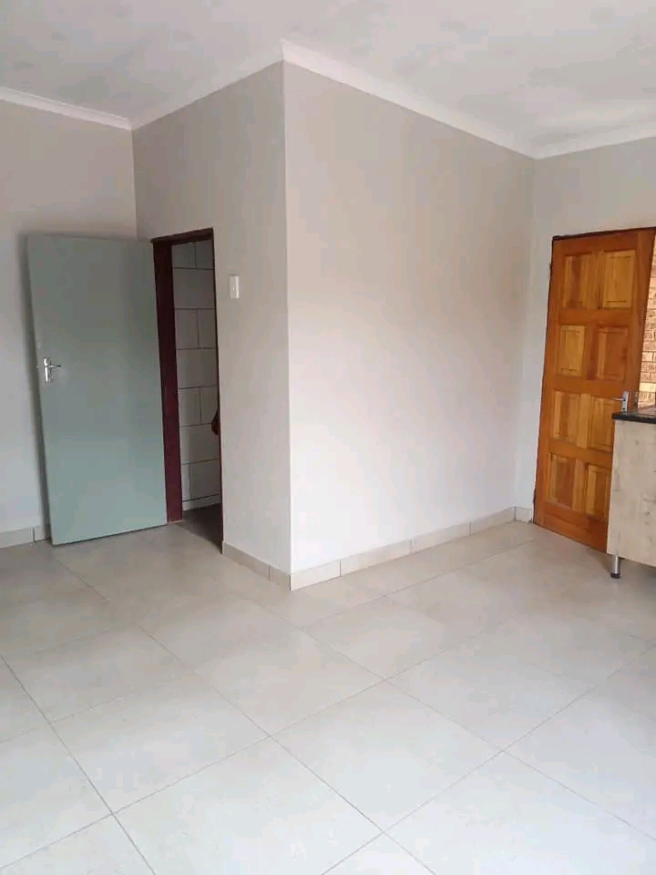 New apartments available immediately in ext 3  in Clayville