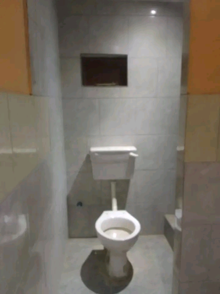 Room to rent at ext2 next to zcc church 2500  in Kaalfontein