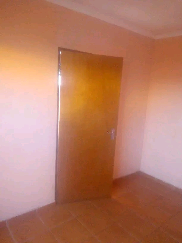 Standard sized room available immediately for  in Dobsonville