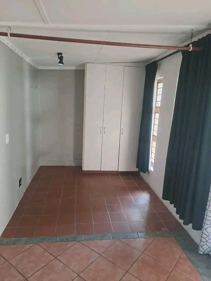 2 bedroom cottage to rent in sunny ridge near  in Germiston