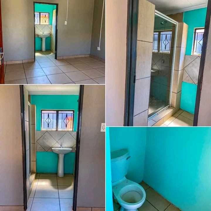 Rooms available to rent at east 
lusaka exte  in Mamelodi