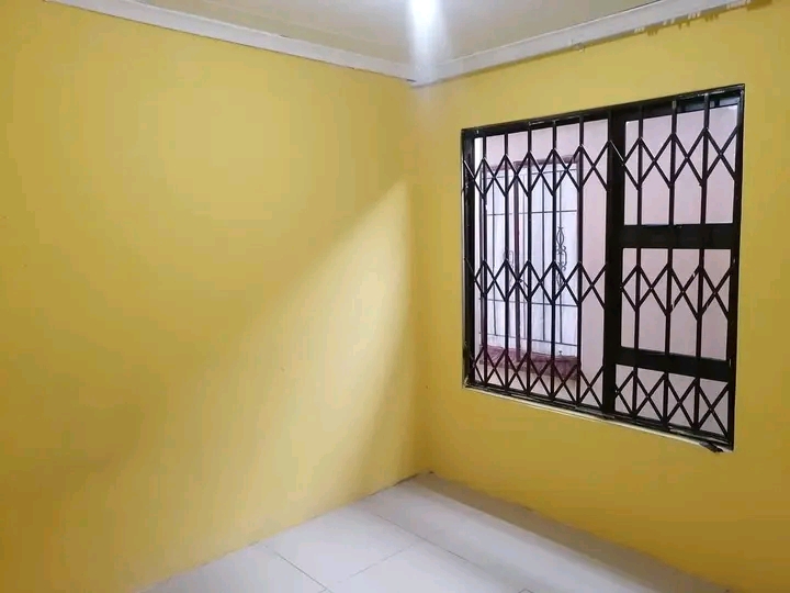 Rooms available to rent immediately at ext 11  in Protea Glen