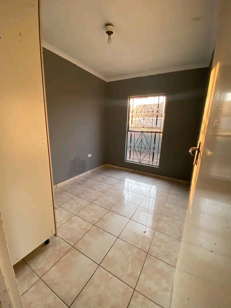 A very nice one bedroom cottage for rental at  in Tembisa