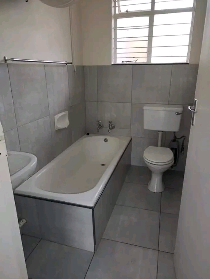 ✅this neat, cosy dainty 2 bedroom, 1 bathro  in Alberton