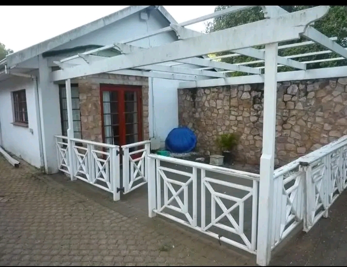 Cute cottage to rent in hillcrest. 
availabl  in Hillcrest