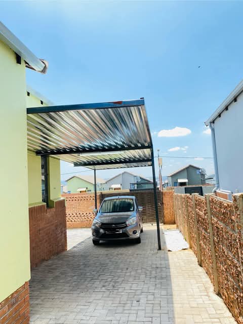 2 bedroom house available for rental new deve  in South Hills