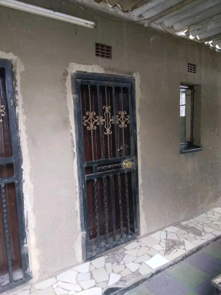 Senaoane room available close to chiawelo cli  in Senaoane