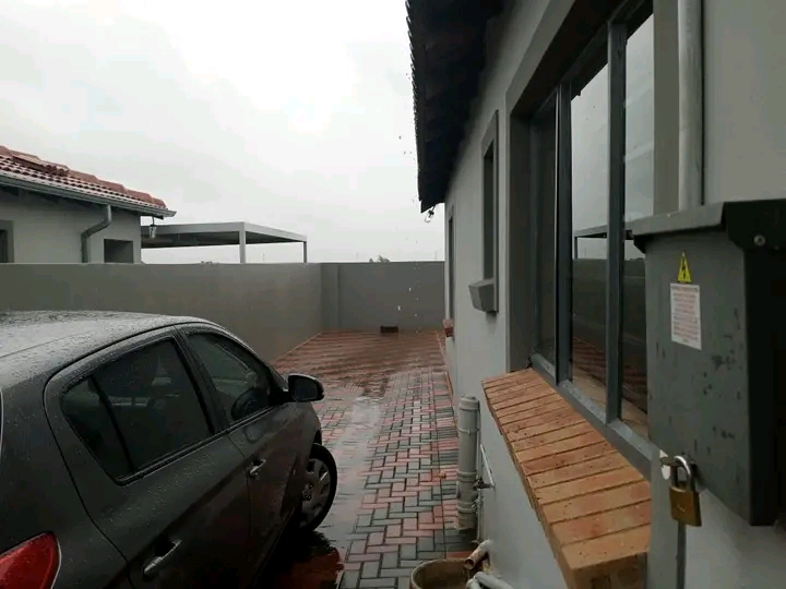 Cluster house available to rent
•3 bedroom  in Dawn Park