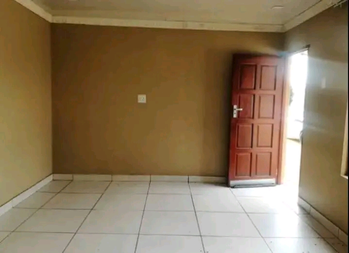 Available immediately not for february

spa  in Alexandra