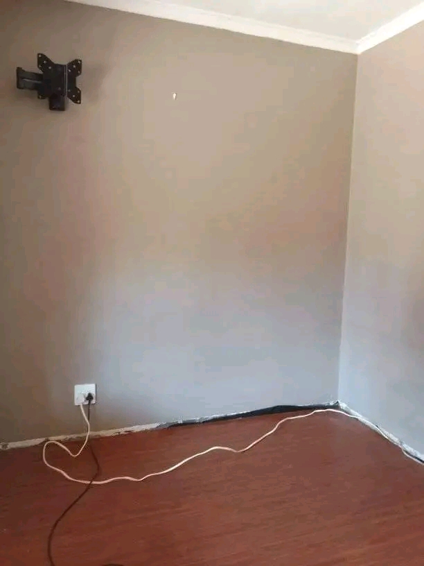 Room available close to checkers and mooifont  in Birch Acres