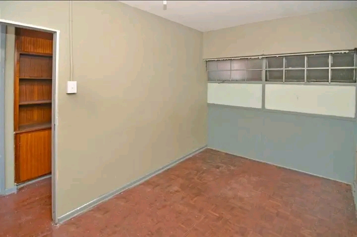 A room and a wardrobe for r2200 5 minutes to   in Johannesburg
