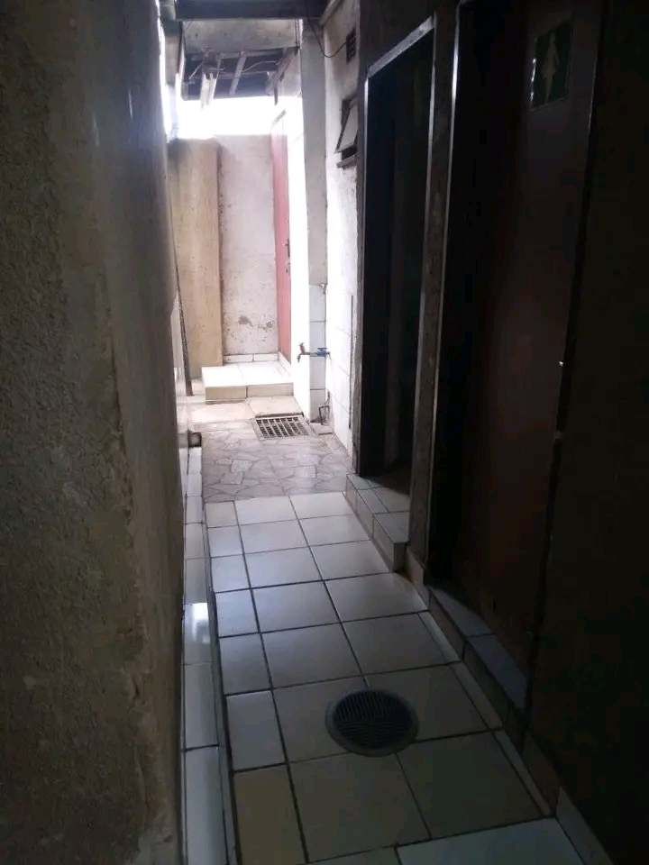 Senaoane room available close to chiawelo cli  in Senaoane