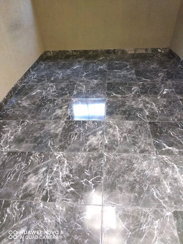Ex2  big room available for 1800 excluding el  in Rabie ridge