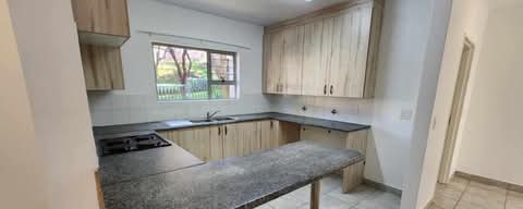 Come home to one of the most beautiful and re  in Constantia Kloof