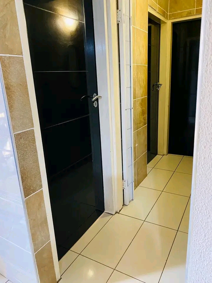 🏡 beautiful double storey house to rent av  in Dawn Park