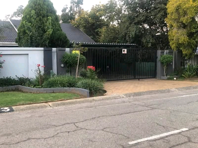 Accomodation/ cottage for rental in morehill   in Benoni