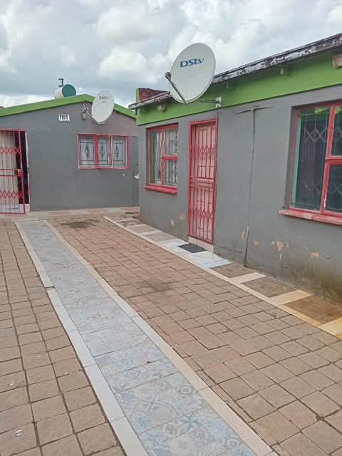 Rooms and rdp house available for rental at e  in Nellmaphius