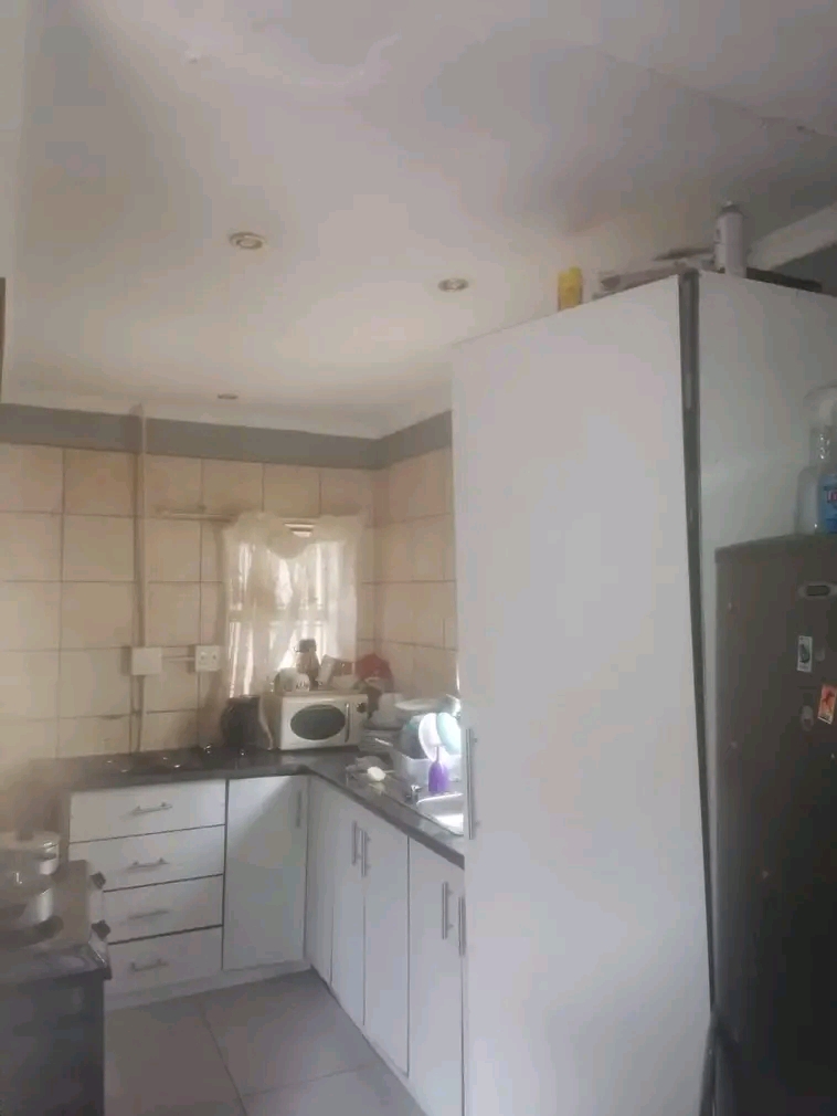 Charming 1-bedroom cottage for rent – johan  in Cyrildene